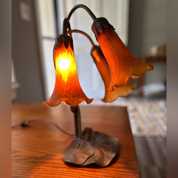 Meyda Tiffany Pond Lily 3 Light Accent Lamp, 16" Height, Amber - Picture 10 of 13